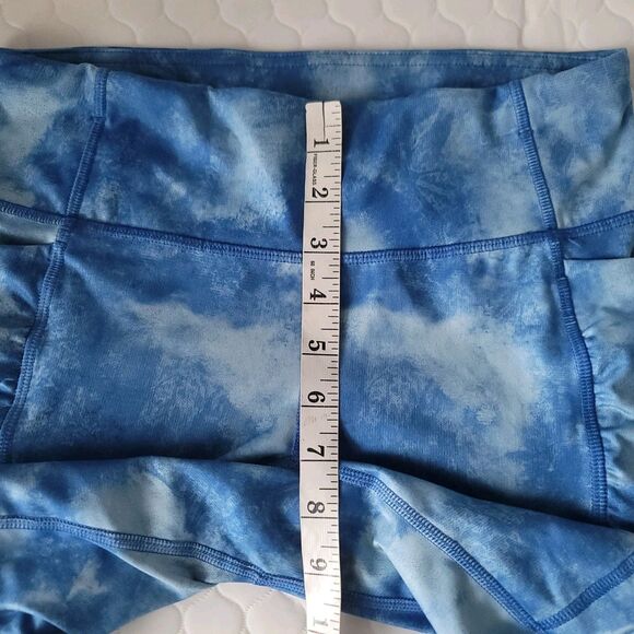 Lululemon Women's Speed Track 6" Short Tidal Trip Pipe Dream Blue Size 6 - Picture 5 of 10